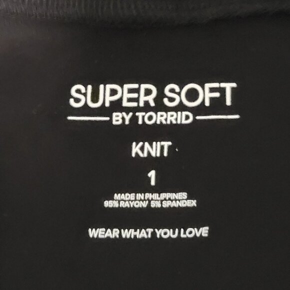 Torrid Super Soft Cardigan Dolman Sleeve Open Front Black size 1X - Picture 8 of 11